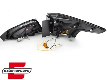 Full LED stražnja svjetla SEQ žmigavci (crna) / Ford Focus 3 karavan (2011-2018), LDFO80