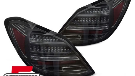 Full LED stražnja svjetla SEQ žmigavci (crna) / Mercedes C klasa W205 limuzina (2014-2021), LDMEG9