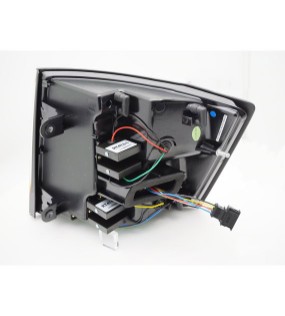 Full LED stražnja svjetla SEQ žmigavci (crna) / Škoda Octavia III karavan (2012-2019), LDSK17