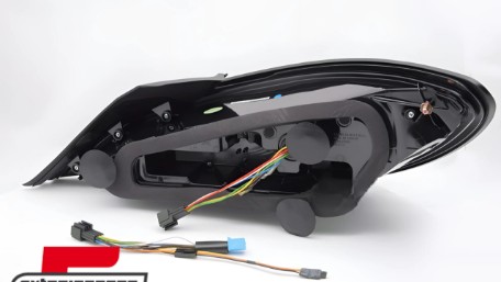 Full LED stražnja svjetla SEQ žmigavci (crna/crvena) / Mercedes CLA C117 W117 (2013-2018), LDMEF5