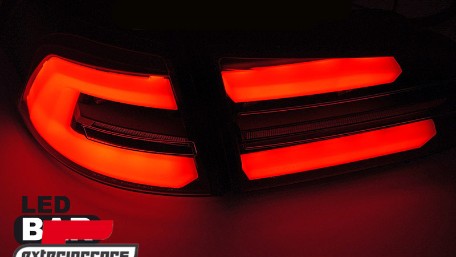 Full LED stražnja svjetla SEQ žmigavci (crna/smoke) / VW Golf 7.5 Facelift (2017-2020) karavan, LDVWZ6