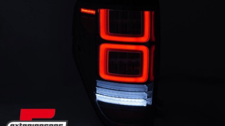 Full LED stražnja svjetla SEQ žmigavci (crvena) / FORD F150 Mk12 (2008-2014), LDFO93