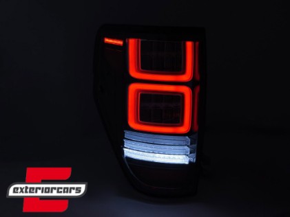 Full LED stražnja svjetla SEQ žmigavci (crvena) / FORD F150 Mk12 (2008-2014), LDFO93