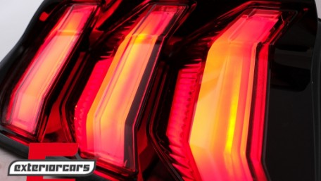 Full LED stražnja svjetla SEQ žmigavci (crvena) / Ford Mustang VI S550 (2015-2022), LDFO89