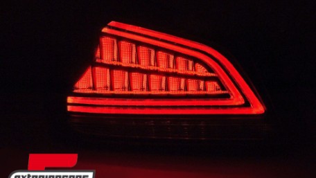 Full LED stražnja svjetla SEQ žmigavci (crvena) / Subaru WRX (2014-2021), LDSU11