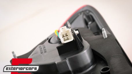 Full LED stražnja svjetla SEQ žmigavci (crvena) / Toyota GT86 (2012-2021), LDTO53
