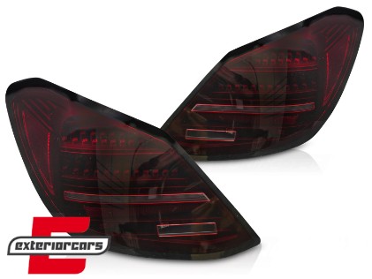 Full LED stražnja svjetla SEQ žmigavci (crvena/crna) / Mercedes C klasa W205 limuzina (2014-2021), LDMEG7