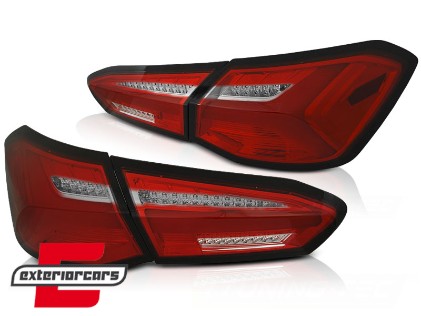 Full LED stražnja svjetla SEQ žmigavci (crvena/kristal) / Ford Focus 4 Hatchback (2018-2021), LDFO71