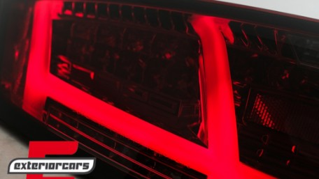 Full LED stražnja svjetla SEQ žmigavci (crvena/smoke) / Audi TT 8J (2006-2014), LDAUD2