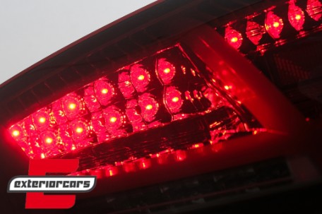 Full LED stražnja svjetla SEQ žmigavci (crvena/smoke) / Audi TT 8J (2006-2014), LDAUD2