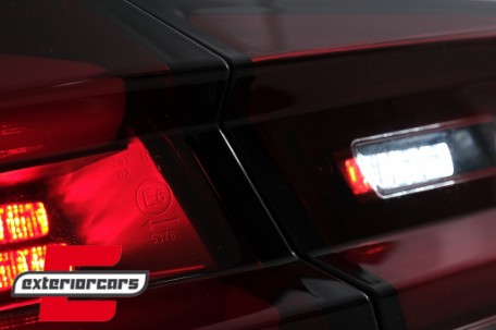 Full LED stražnja svjetla SEQ žmigavci (crvena/smoke) / BMW serije 5 F10 (2010-2017) limuzina, LDBMJ2