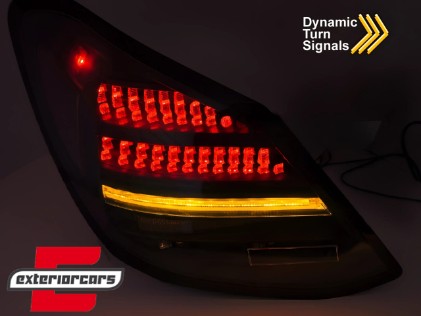 Full LED stražnja svjetla SEQ žmigavci (crvena/smoke) / Mercedes C klasa W205 limuzina (2014-2021), LDMEG8