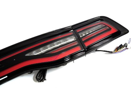 Full LED stražnja svjetla SEQ žmigavci / Dodge Charger (2011-2015), LDDO01