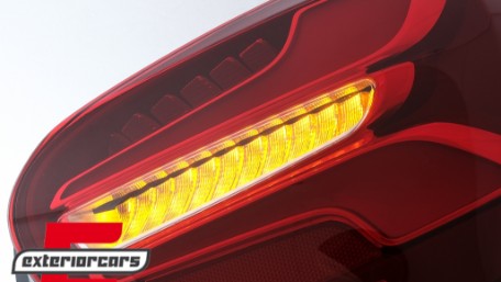 Full LED stražnja svjetla SEQ žmigavci Facelift dizajn (crvena) / Mercedes A-klasa W176 (2013-08.2015), TLMBW176FR