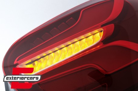Full LED stražnja svjetla SEQ žmigavci Facelift dizajn (crvena) / Mercedes A-klasa W176 (2013-08.2015), TLMBW176FR