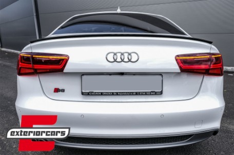 Full LED stražnja svjetla SEQ žmigavci Facelift dizajn (crvena/kristal) / Audi A6 4G C7 limuzina (2011-2014), LDAUG0