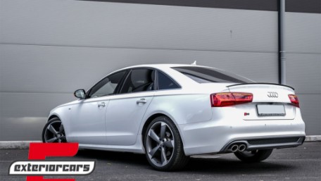 Full LED stražnja svjetla SEQ žmigavci Facelift dizajn (crvena/kristal) / Audi A6 4G C7 limuzina (2011-2014), LDAUG0