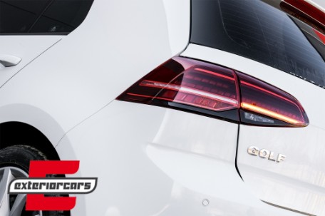 Full LED stražnja svjetla SEQ žmigavci Facelift G7.5 look (crvena) / VW Golf 7 & 7.5 VII (2012-2019), LDVWV0