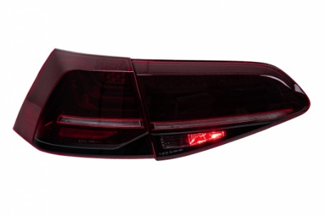 Full LED stražnja svjetla SEQ žmigavci LASER look (crvena) / VW Golf 7 & 7.5 VII (2012-2019), LDVWW6