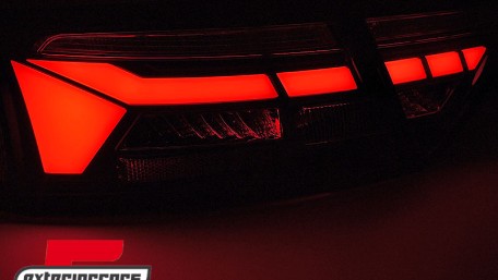 Full LED stražnja svjetla SEQ žmigavci LedBar dizajn (crvena/kristal) / Audi A5 8T Facelift (2012-2016), LDAUJ9
