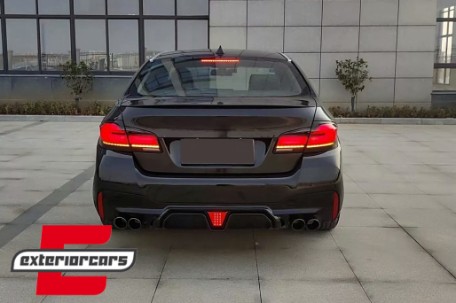 Full LED stražnja svjetla SEQ žmigavci nadogradnja u G30 dizajn / BMW serije 5 F10 (2011-2017) limuzina, TLBMF10NLCL