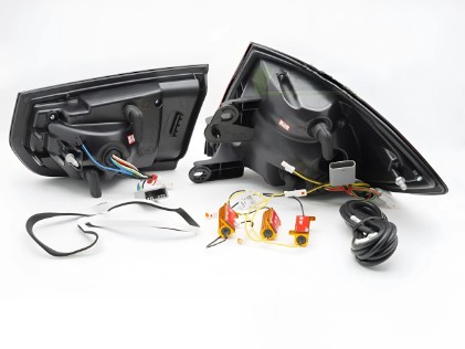 Full LED stražnja svjetla SEQ žmigavci (smoke) / BMW serije 3 F30 F35 (2011-2014), LDBMJ7