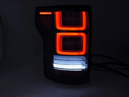 Full LED stražnja svjetla SEQ žmigavci (smoke) / FORD F150 Mk13 (2014-2020), LDFO96