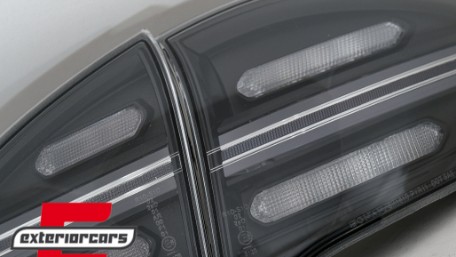 Full LED stražnja svjetla SEQ žmigavci (smoke) / Porsche Cayenne 958 (2010-2014), LDPO35