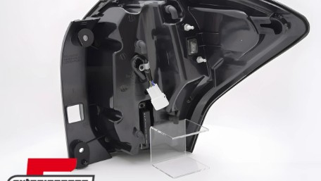 Full LED stražnja svjetla SEQ žmigavci (smoke) / Subaru Forester IV (2013-2018), LDSU03