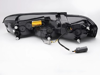 Full LED stražnja svjetla SEQ žmigavci (smoke/crna) / Chevrolet Camaro (05.2015-2018), LDCT08