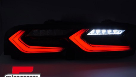 Full LED stražnja svjetla SEQ žmigavci (smoke/crna) / Chevrolet Camaro (2019-2024), LDCT10