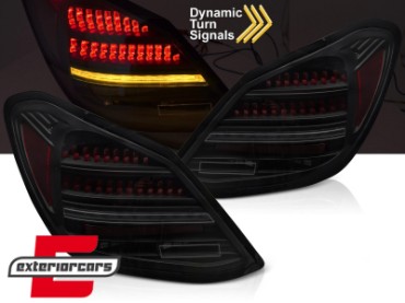 Full LED stražnja svjetla SEQ žmigavci (smoke/crvena) / Mercedes C klasa W205 limuzina (2014-2021), LDMEH2