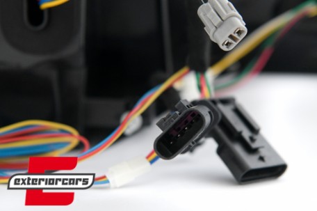 Full LED stražnja svjetla SEQ žmigavci / Tesla Model 3 (2017-2023) Model Y (2020-2023), LDTE16