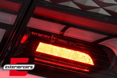 Full LED stražnja svjetla SEQ žmigavci / Tesla Model 3 (2017-2023) Model Y (2020-2023), LDTE16