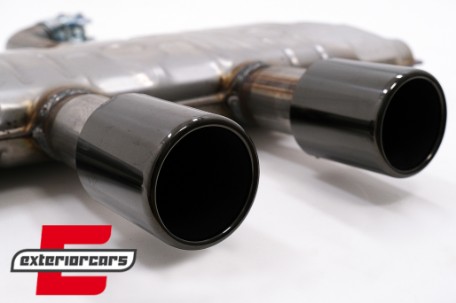 Kompletan ispušni sustav R32 R20 dizajn (piano crna) / VW Golf 5 R32 (2003-2007) Golf 6 R20 (2008-2013), ESVWG5R32PB