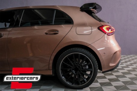 Krovni spojler A45 AMG dizajn (piano crna) / Mercedes A-klasa W177 Hatchback SE (2018-), GCP-1778501