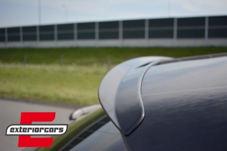 Krovni spojler (piano crna) / Alfa Romeo Stelvio 949 (2016-2020), RSALFS949