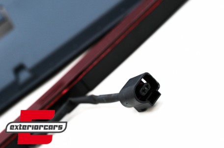 Krovni spojler sa LED kočionim svjetlom R20 dizajn / VW Golf VI (2008-2012), SPVW09