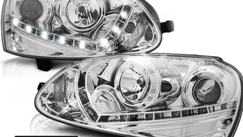 LED prednja svjetla DayLight Xenon (chrome) / Volkswagen Golf 5 (2003-2008), LPVWD4
