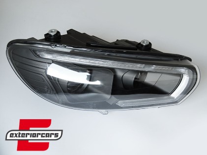 LED prednja svjetla TruDRL SEQ žmigavci (crna) / VW Scirocco (2014-2017), LPVWU7