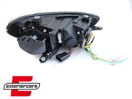LED prednja svjetla TruDRL SEQ žmigavci Xenon (crna) / VW Scirocco (2008-08.2014), LPVWU5