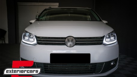 LED prednja svjetla TubeLight SEQ žmigavci (chrome) / Volkswagen Touran (08.2010-2015), LPVWS3