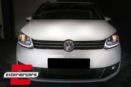 LED prednja svjetla TubeLight SEQ žmigavci (chrome) / Volkswagen Touran (08.2010-2015), LPVWS3