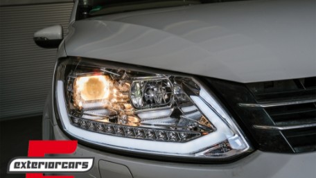 LED prednja svjetla TubeLight SEQ žmigavci (chrome) / Volkswagen Touran (08.2010-2015), LPVWS3