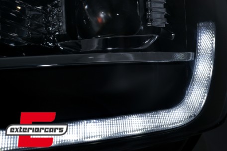 LED prednja svjetla TubeLight SEQ žmigavci (crna) / Volkswagen T6 (2015-2019), LPVWT4