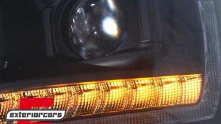 LED prednja svjetla TubeLight SEQ žmigavci (crna) / VW T5.1 (2010-2015), LPVWS6