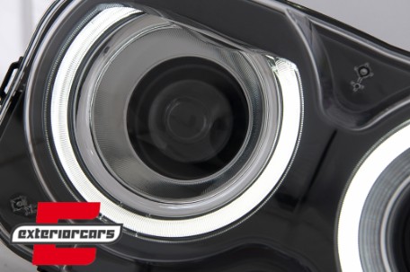 LED prednji farovi RGB svjetla (crna) / Dodge Challenger (2015-2023), HLDOGCHA3FR