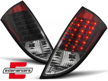 LED stražnja svjetla (crna) / Ford Focus Mk1 Hatchback (1998-2004), LDFO22