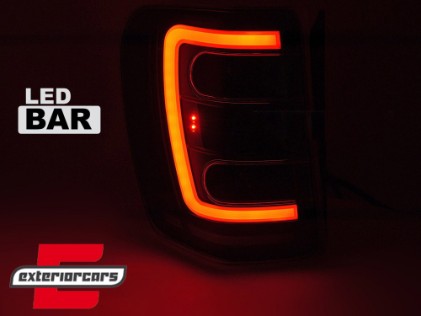 LED stražnja svjetla (crna/kristal) / Jeep Grand Cherokee (1999-05.2005), LDCH38