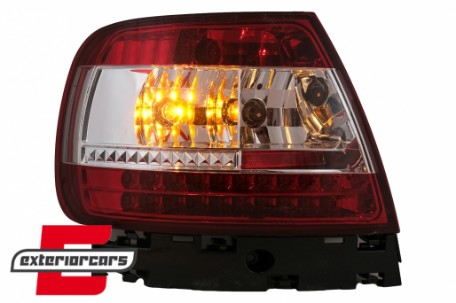 LED stražnja svjetla (crvena/kristal) / Audi A4 B5 (1994-09.2000) limuzina, LDAU25